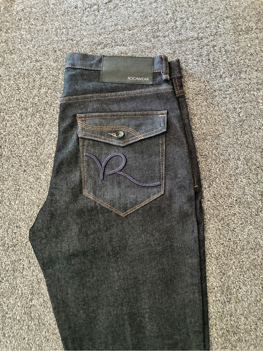 Rocawear Men’s Black Slim Straight Jeans